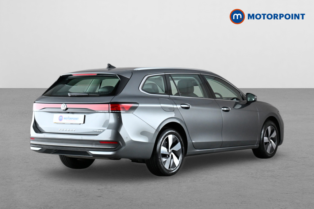 Volkswagen Passat Life Automatic Petrol Plug-In Hybrid Estate - Stock Number (1632874) - Rear bumper