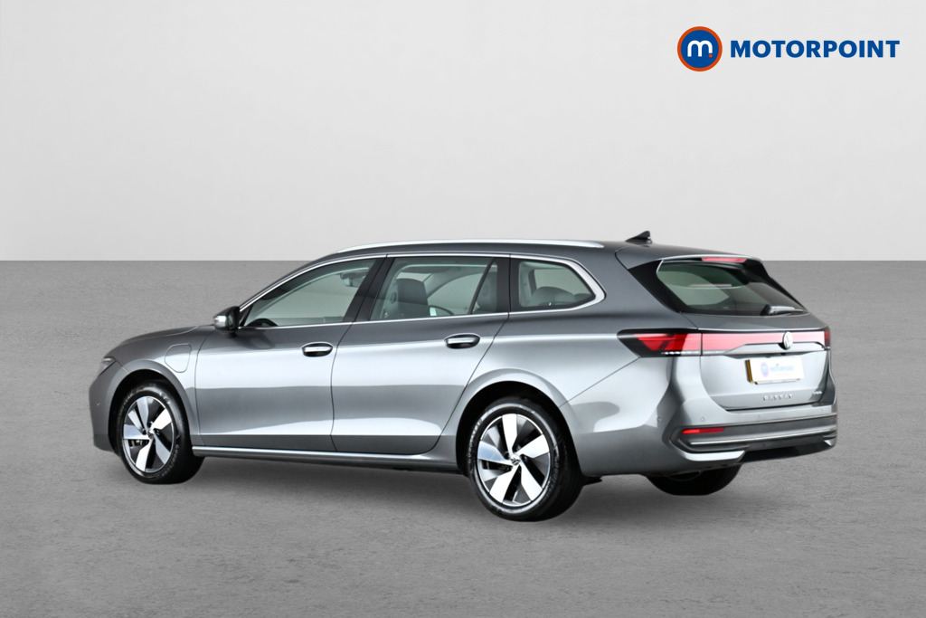 Volkswagen Passat Life Automatic Petrol Plug-In Hybrid Estate - Stock Number (1632874) - Passenger side