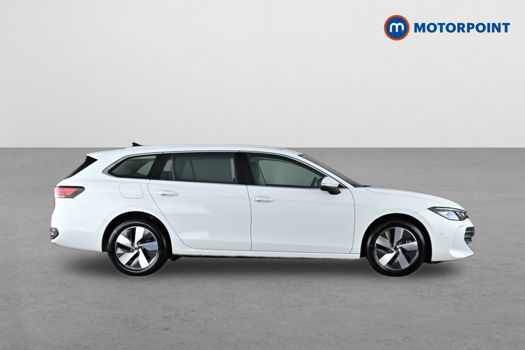 Volkswagen Passat Life Automatic Petrol Plug-In Hybrid Estate - Stock Number (1632938) - Drivers side