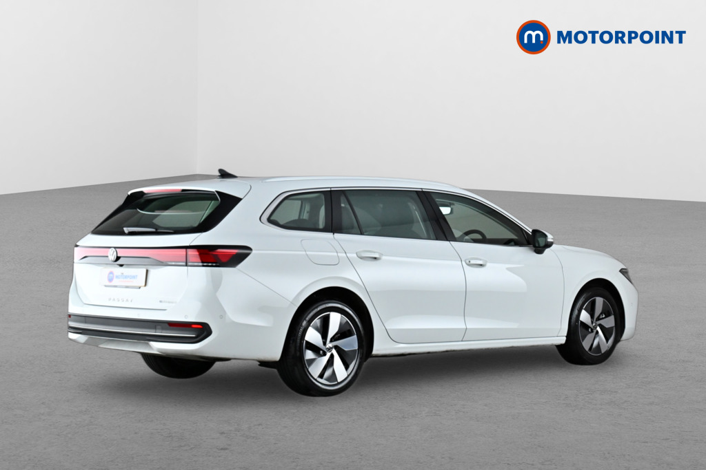Volkswagen Passat Life Automatic Petrol Plug-In Hybrid Estate - Stock Number (1632938) - Drivers side rear corner