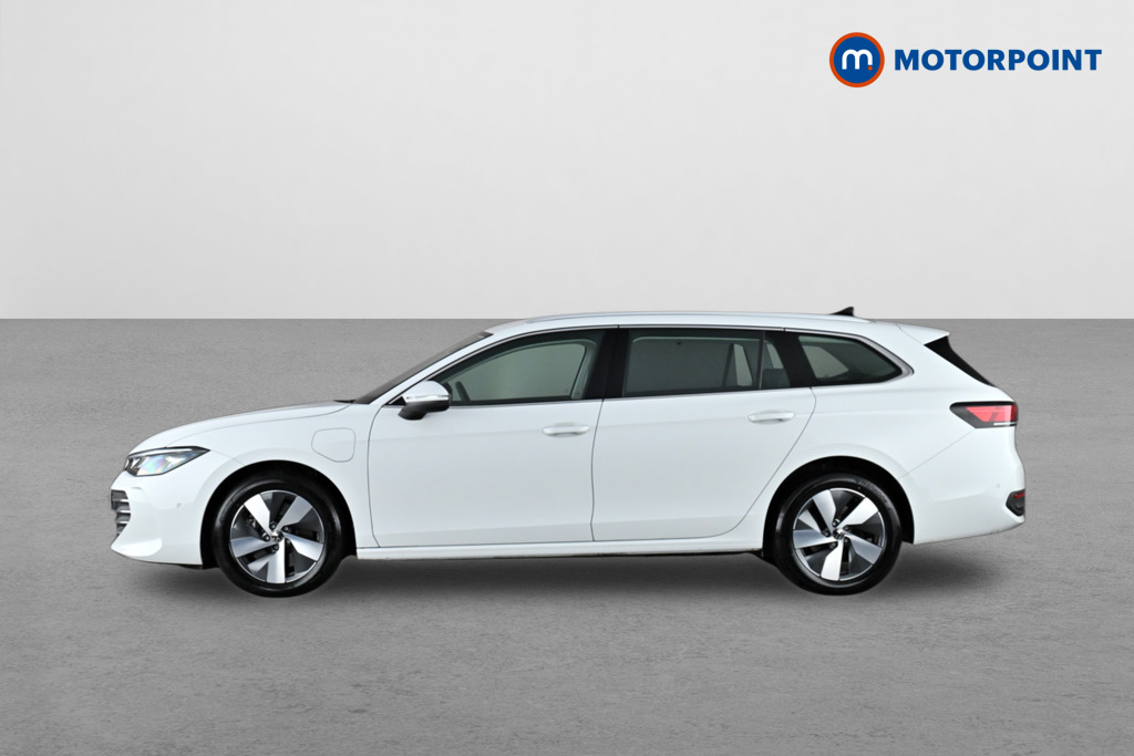 Volkswagen Passat Life Automatic Petrol Plug-In Hybrid Estate - Stock Number (1632938) - Passenger side