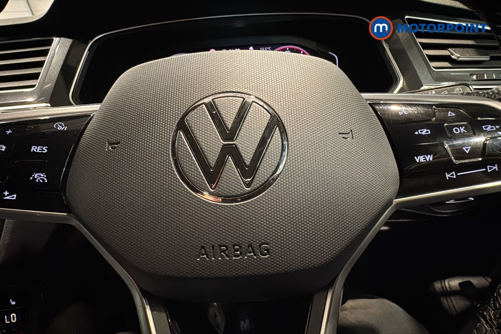 Volkswagen Tiguan R-Line Automatic Petrol SUV - Stock Number (1636438) - 5th supplementary image