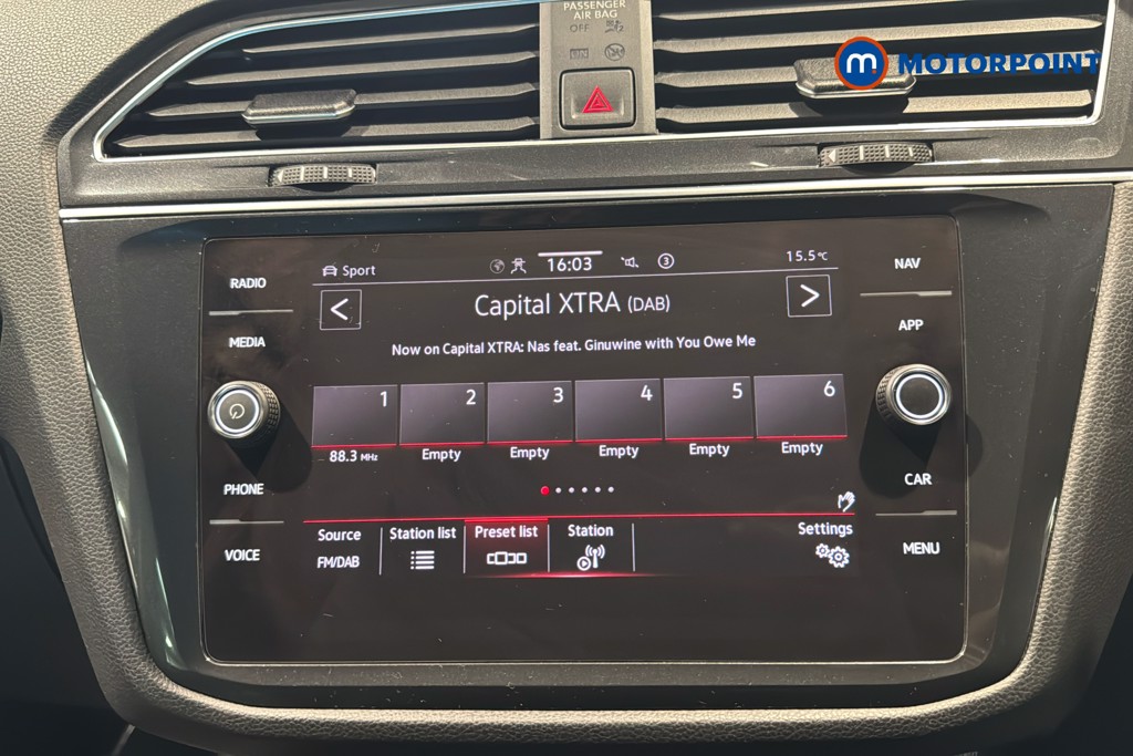 Volkswagen Tiguan R-Line Automatic Petrol SUV - Stock Number (1636438) - 9th supplementary image