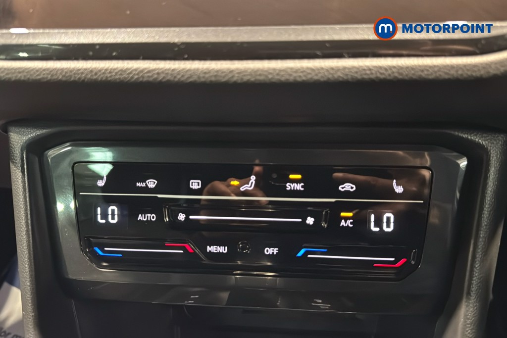 Volkswagen Tiguan R-Line Automatic Petrol SUV - Stock Number (1636438) - 14th supplementary image