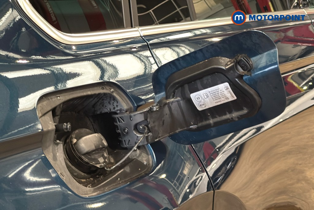 Volkswagen Tiguan R-Line Automatic Petrol SUV - Stock Number (1636438) - 41st supplementary image