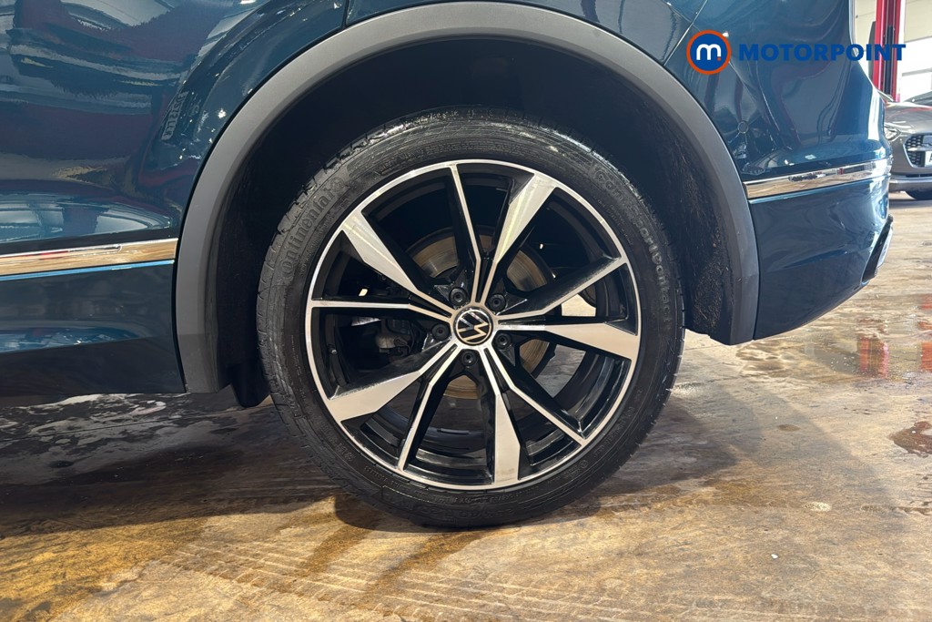 Volkswagen Tiguan R-Line Automatic Petrol SUV - Stock Number (1636438) - 48th supplementary image