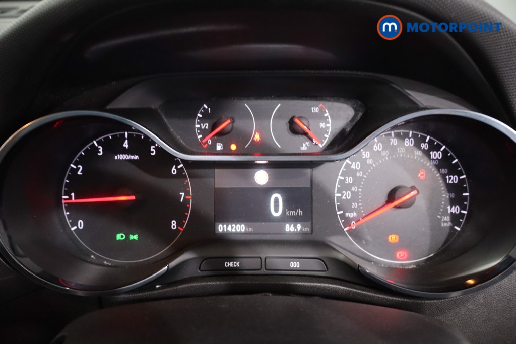 Vauxhall Crossland Ultimate Manual Petrol SUV - Stock Number (1637623) - 16th supplementary image