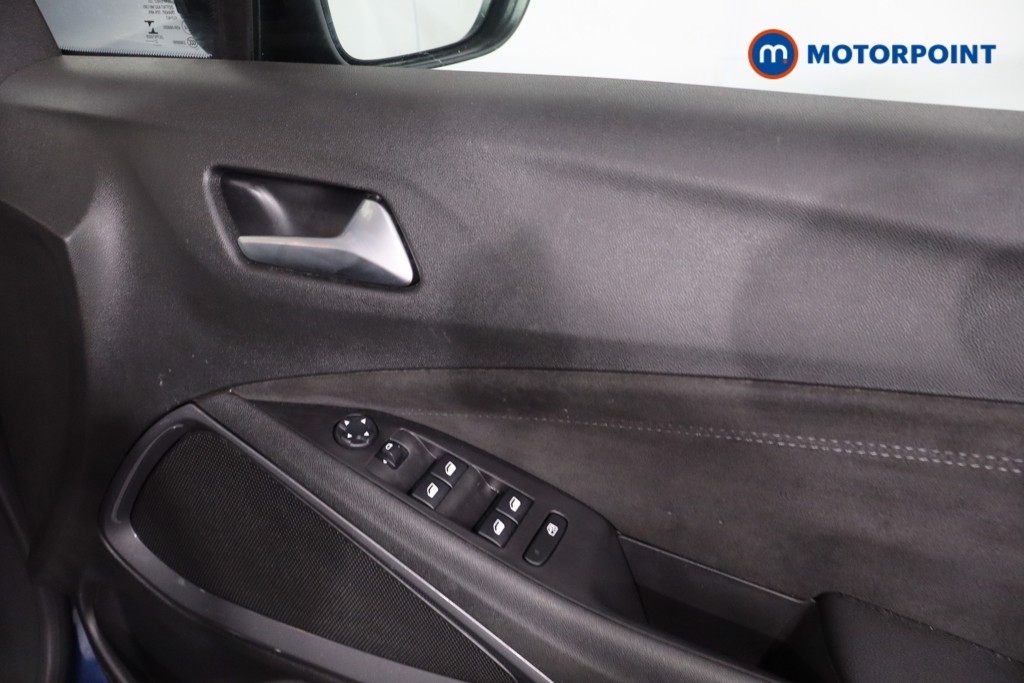 Vauxhall Crossland Ultimate Manual Petrol SUV - Stock Number (1637623) - 24th supplementary image