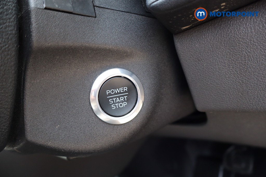 Ford Transit Limited Automatic Diesel Medium Roof Van - Stock Number (1639448) - 17th supplementary image