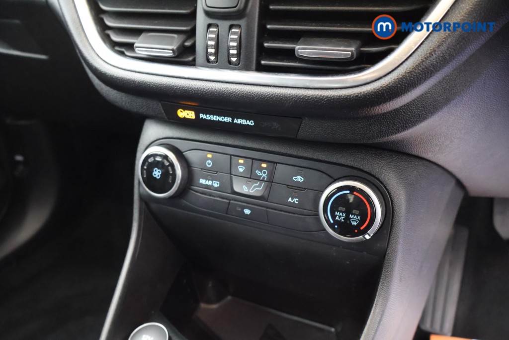 Ford Fiesta St-Line Manual Petrol Hatchback - Stock Number (1637020) - 6th supplementary image