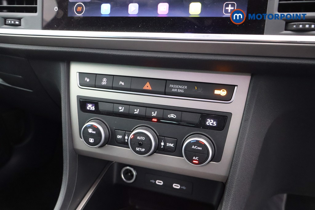 Seat Ateca Xperience Manual Petrol SUV - Stock Number (1638302) - 6th supplementary image