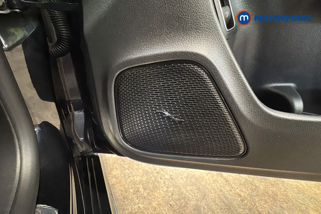 Mercedes-Benz CLA Amg Line Automatic Petrol Coupe - Stock Number (1640110) - 21st supplementary image
