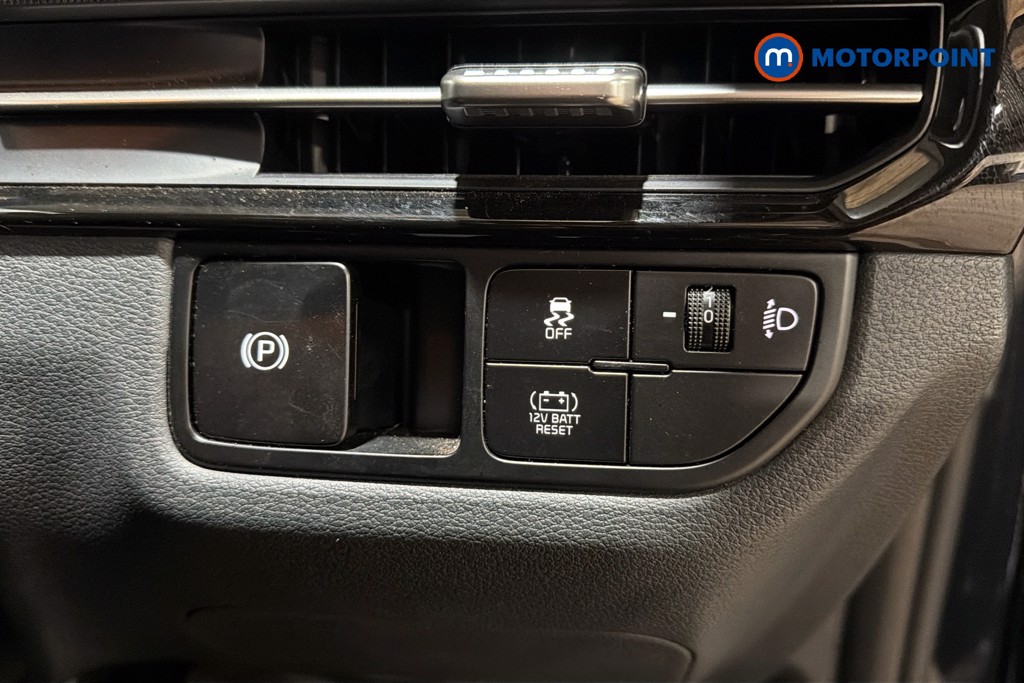 KIA Sportage Pure Automatic Petrol-Electric Hybrid SUV - Stock Number (1602036) - 18th supplementary image