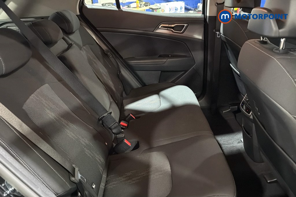 KIA Sportage Pure Automatic Petrol-Electric Hybrid SUV - Stock Number (1602036) - 28th supplementary image
