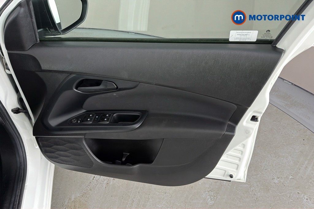 Fiat Tipo 1.0 5Dr Manual Petrol Hatchback - Stock Number (1610294) - 19th supplementary image