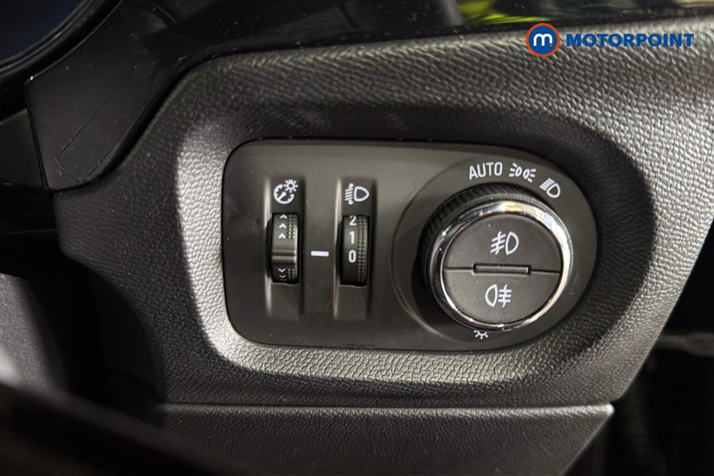 Vauxhall Corsa GS Manual Petrol Hatchback - Stock Number (1611261) - 18th supplementary image