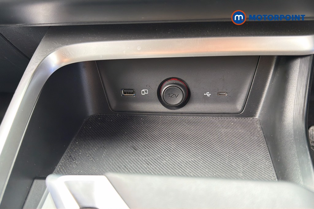 Mg Motor Uk ZS Trophy Automatic Petrol-Electric Hybrid SUV - Stock Number (1617796) - 17th supplementary image
