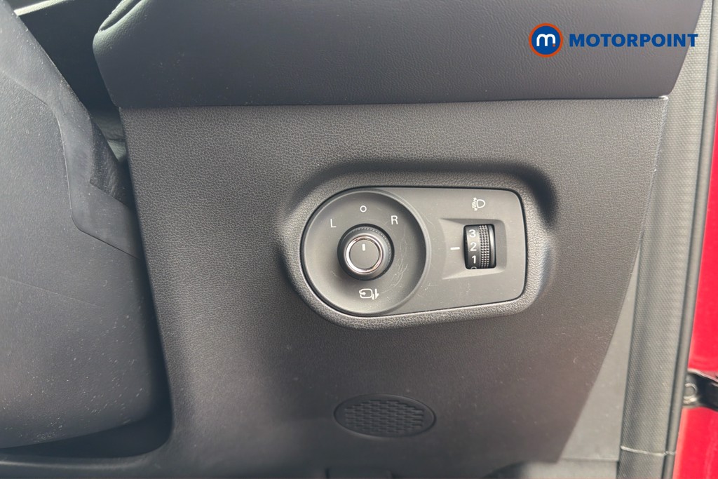 Mg Motor Uk ZS Trophy Automatic Petrol-Electric Hybrid SUV - Stock Number (1617796) - 18th supplementary image