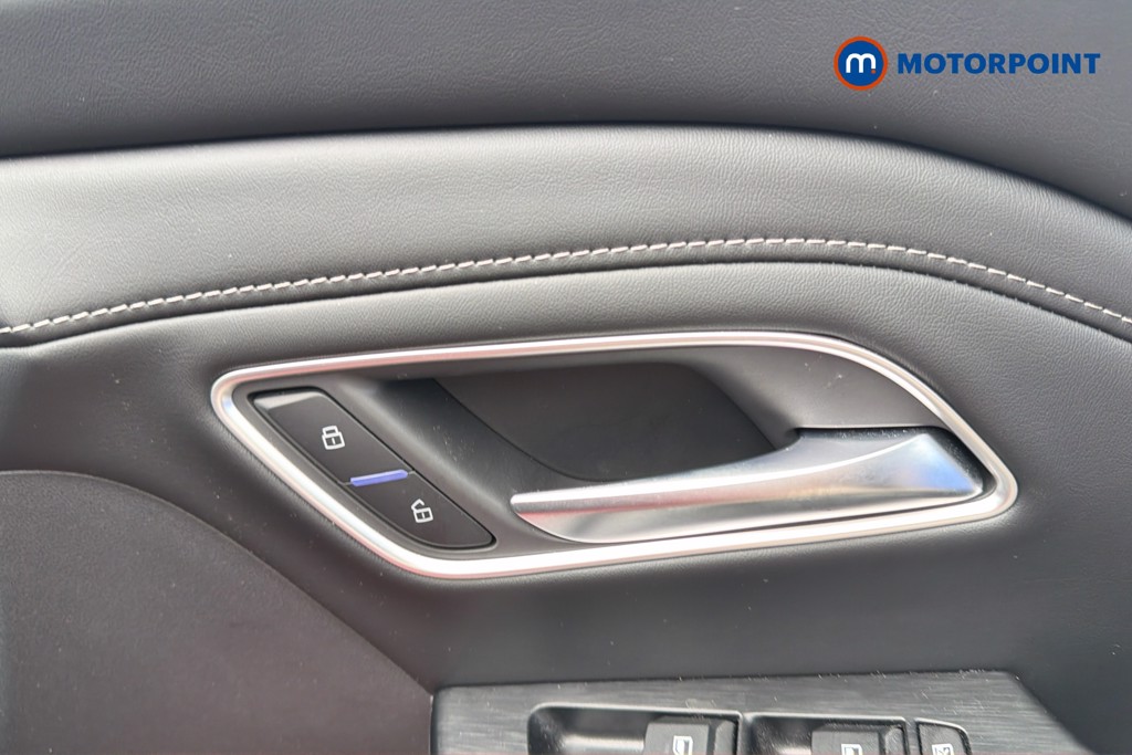 Mg Motor Uk ZS Trophy Automatic Petrol-Electric Hybrid SUV - Stock Number (1617796) - 42nd supplementary image