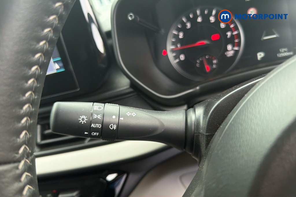 Suzuki Swift Motion Automatic Petrol Hatchback - Stock Number (1619120) - 6th supplementary image