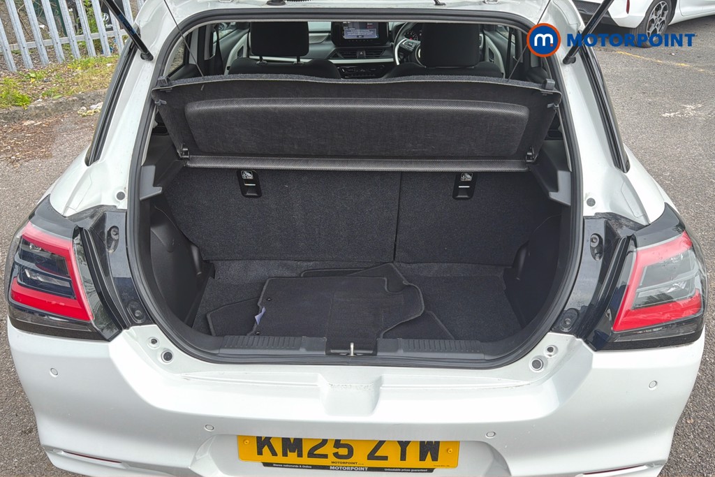 Suzuki Swift Motion Automatic Petrol Hatchback - Stock Number (1619120) - 33rd supplementary image