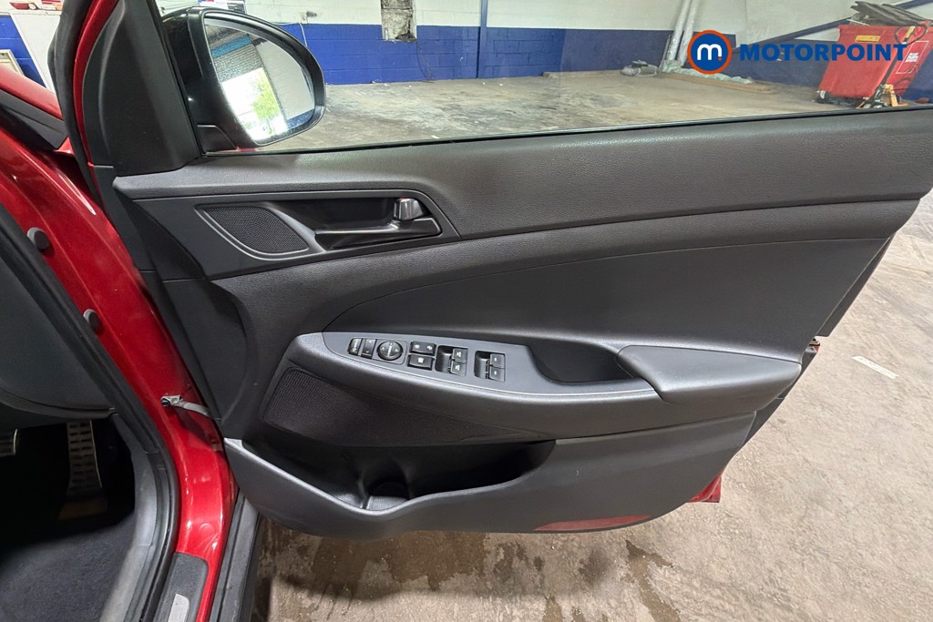 Hyundai Tucson N Line Manual Diesel SUV - Stock Number (1621912) - 19th supplementary image