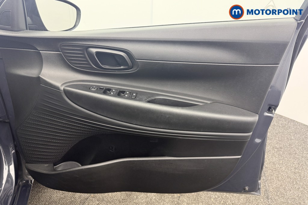 Hyundai I20 Element Manual Petrol Hatchback - Stock Number (1629735) - 2nd supplementary image