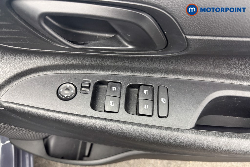Hyundai I20 Element Manual Petrol Hatchback - Stock Number (1629735) - 3rd supplementary image