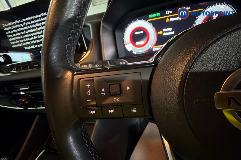 Nissan Qashqai N-Connecta Manual Petrol SUV - Stock Number (1630493) - 3rd supplementary image