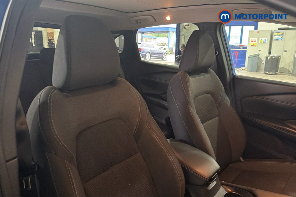 Nissan Qashqai N-Connecta Manual Petrol SUV - Stock Number (1630493) - 22nd supplementary image