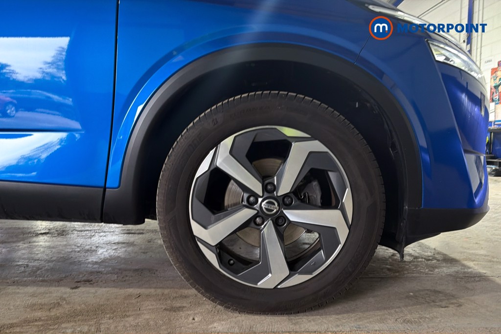 Nissan Qashqai N-Connecta Manual Petrol SUV - Stock Number (1630493) - 50th supplementary image