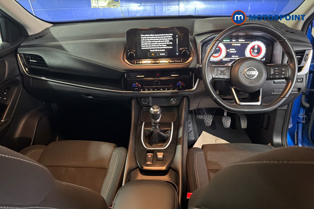Nissan Qashqai N-Connecta Manual Petrol SUV - Stock Number (1630493) - 1st supplementary image