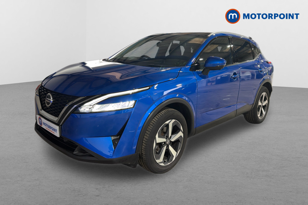 Nissan Qashqai N-Connecta Manual Petrol SUV - Stock Number (1630493) - Passenger side front corner