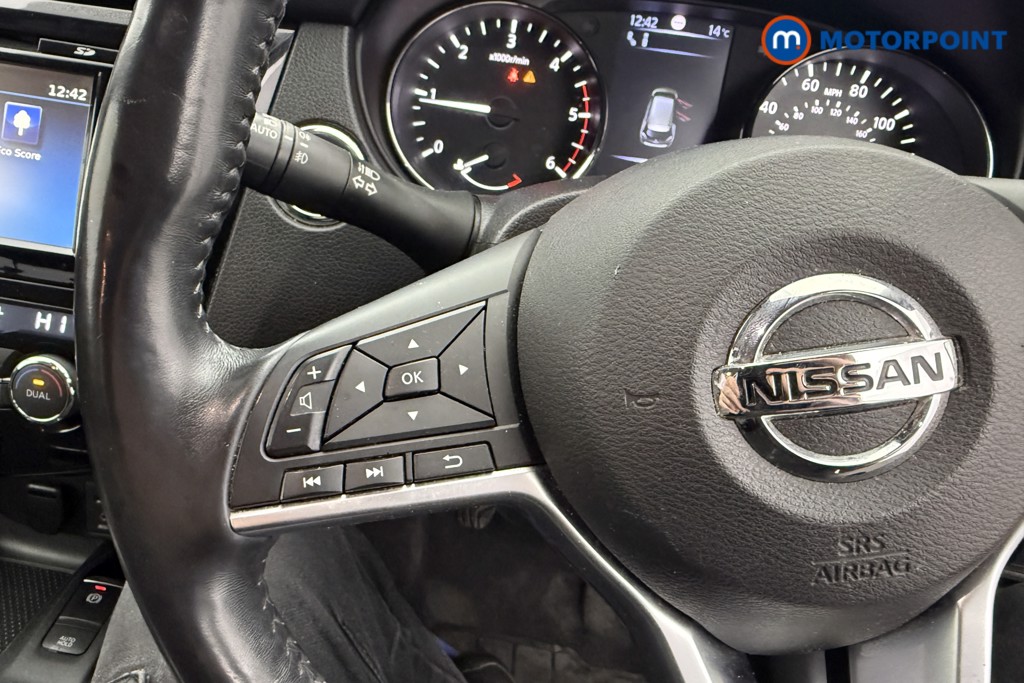 Nissan X-Trail Tekna Manual Diesel SUV - Stock Number (1631350) - 12th supplementary image