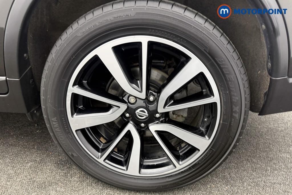 Nissan X-Trail Tekna Manual Diesel SUV - Stock Number (1631350) - 25th supplementary image