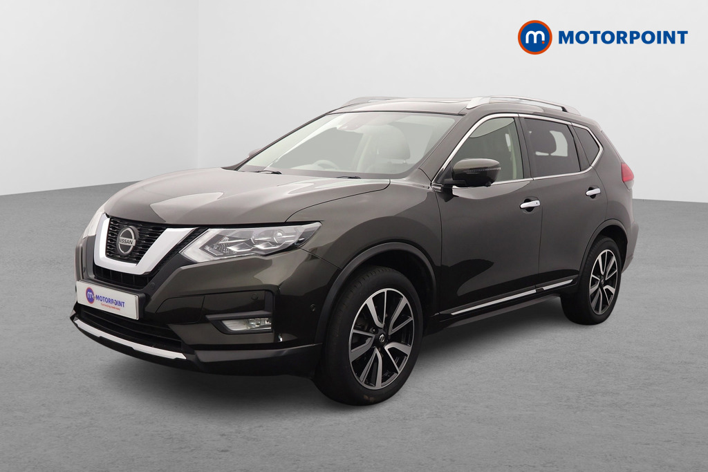 Nissan X-Trail Tekna Manual Diesel SUV - Stock Number (1631350) - Passenger side front corner