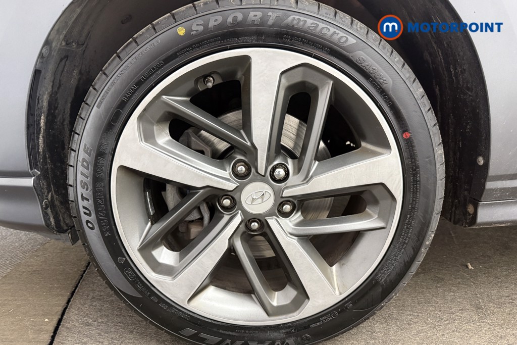 Hyundai Kona Premium Manual Petrol SUV - Stock Number (1631381) - 4th supplementary image