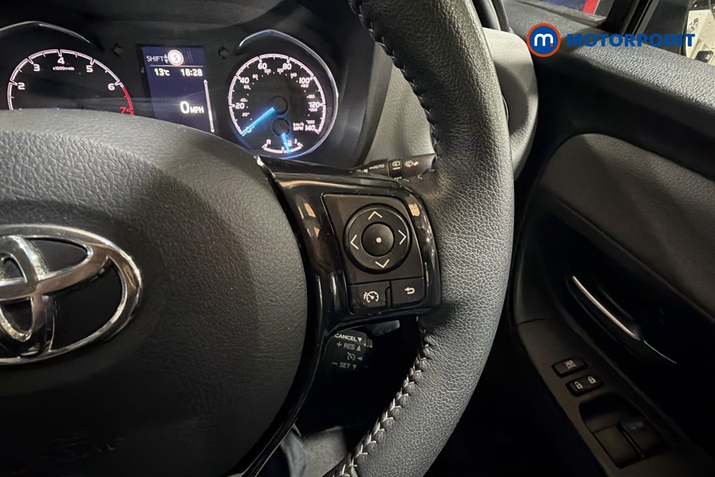 Toyota Yaris Icon Manual Petrol Hatchback - Stock Number (1631797) - 4th supplementary image