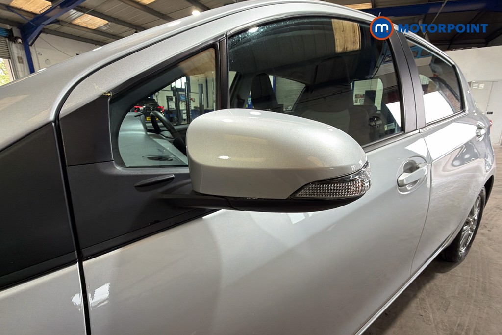 Toyota Yaris Icon Manual Petrol Hatchback - Stock Number (1631797) - 43rd supplementary image