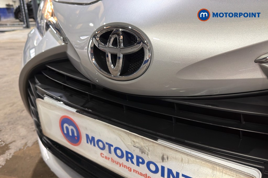 Toyota Yaris Icon Manual Petrol Hatchback - Stock Number (1631797) - 45th supplementary image