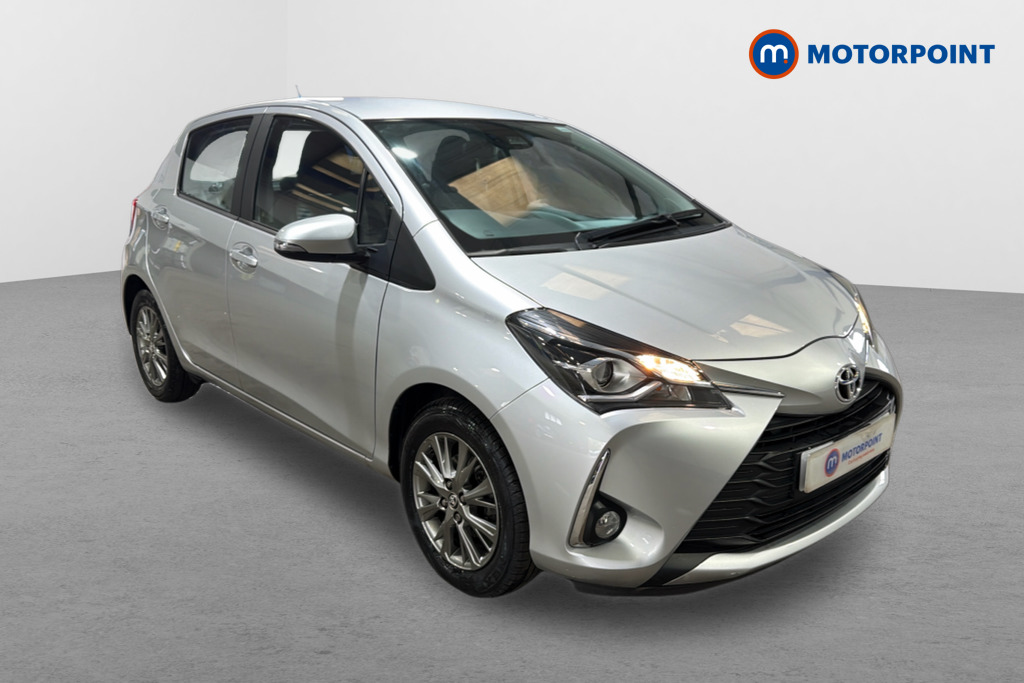 Toyota Yaris Icon Manual Petrol Hatchback - Stock Number (1631797) - Drivers side front corner