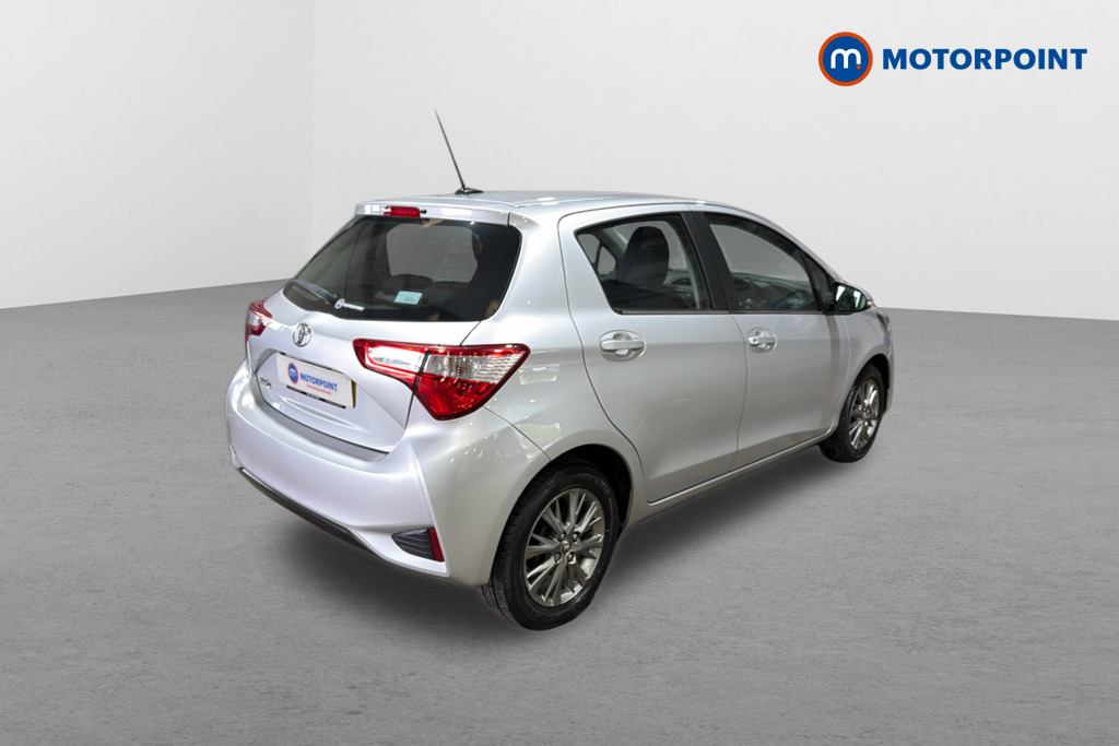Toyota Yaris Icon Manual Petrol Hatchback - Stock Number (1631797) - Drivers side rear corner
