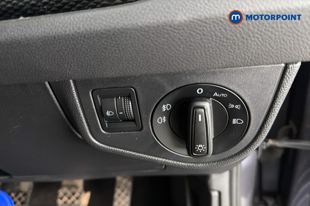 Volkswagen Taigo Life Manual Petrol SUV - Stock Number (1631835) - 18th supplementary image