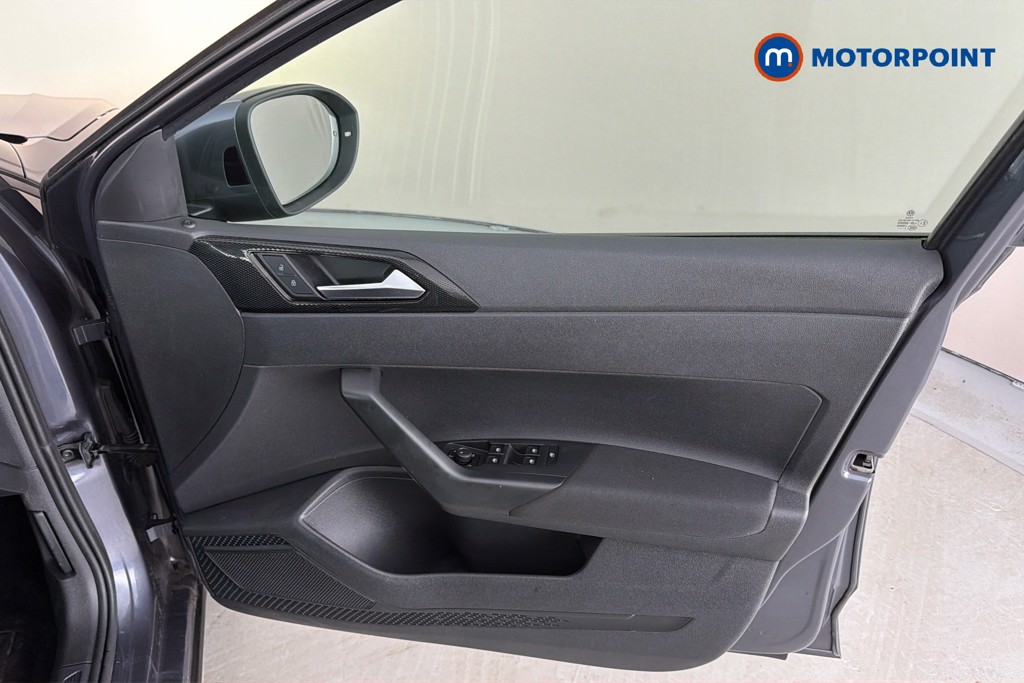 Volkswagen Taigo Life Manual Petrol SUV - Stock Number (1631835) - 19th supplementary image