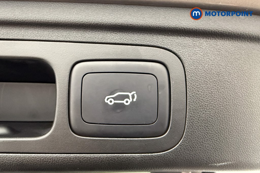 Mg Motor Uk HS Trophy Automatic Petrol-Electric Hybrid SUV - Stock Number (1632348) - 9th supplementary image