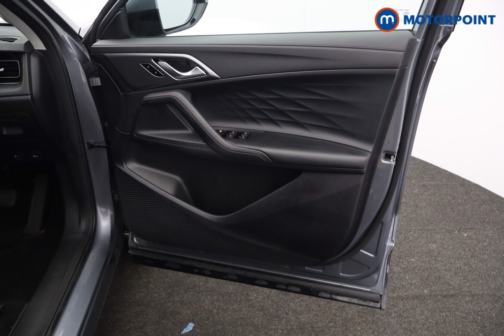 Mg Motor Uk HS Trophy Automatic Petrol-Electric Hybrid SUV - Stock Number (1632364) - 14th supplementary image