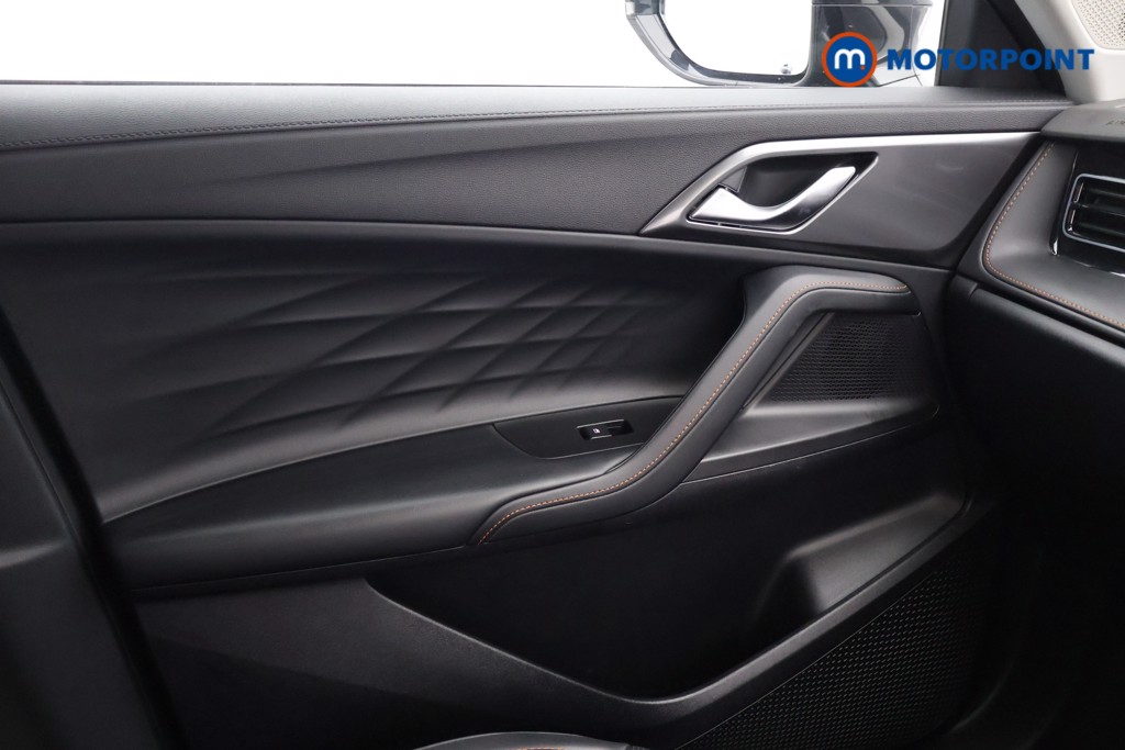 Mg Motor Uk HS Trophy Automatic Petrol-Electric Hybrid SUV - Stock Number (1632373) - 11th supplementary image