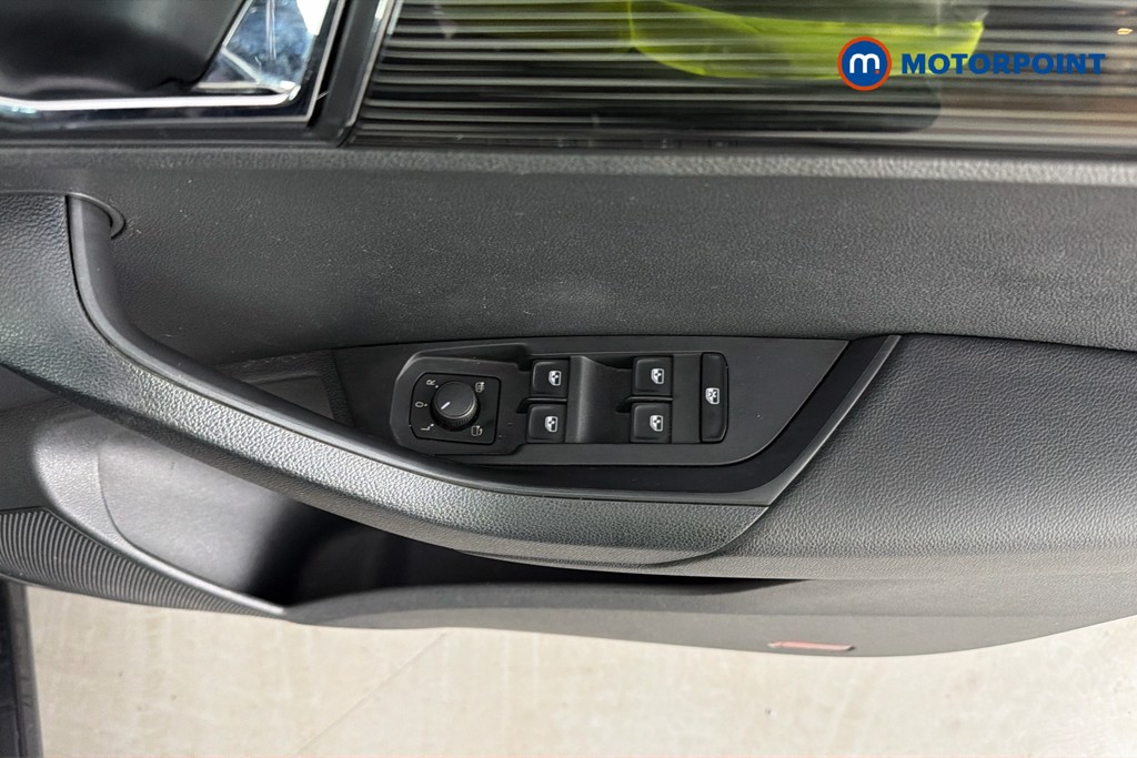 Skoda Karoq Se L Manual Petrol SUV - Stock Number (1632633) - 20th supplementary image