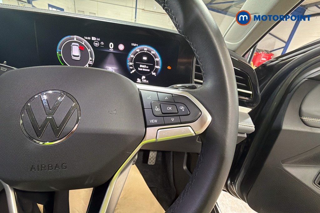 Volkswagen Passat Life Automatic Petrol Plug-In Hybrid Estate - Stock Number (1632857) - 4th supplementary image