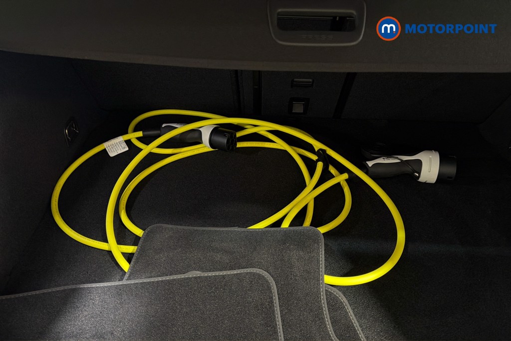 Volkswagen Passat Life Automatic Petrol Plug-In Hybrid Estate - Stock Number (1632857) - 34th supplementary image